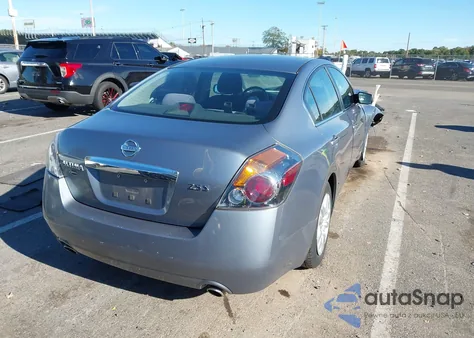 2010 Nissan Altima 2.5 S z USA, uszkodzony, nr VIN 1N4AL2AP5AN495485